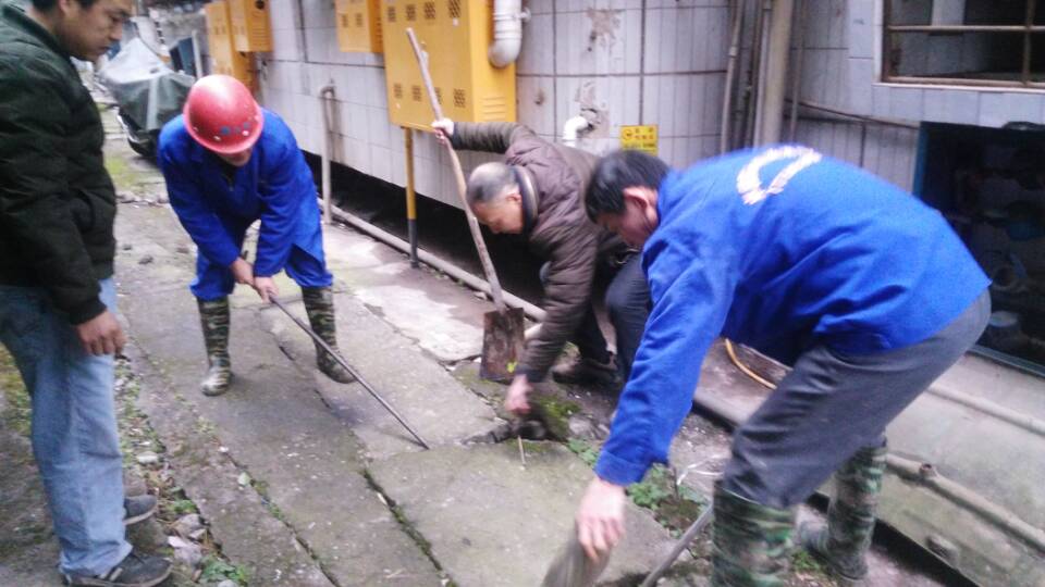 青秀清掏化粪池、管道疏通一站式服务<高效><技术><可靠>